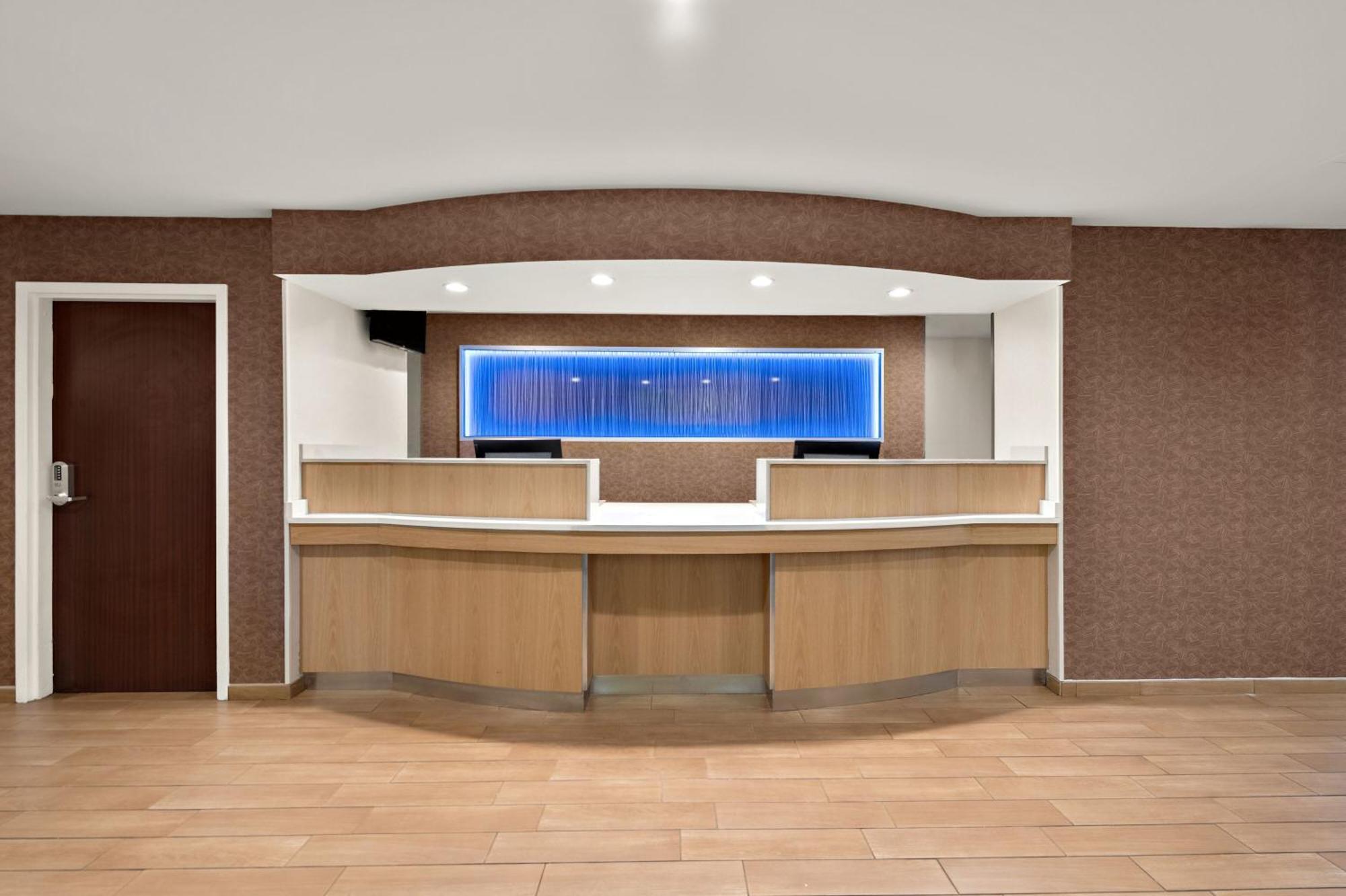 Fairfield By Marriott Chesapeake Hotel Eksteriør billede